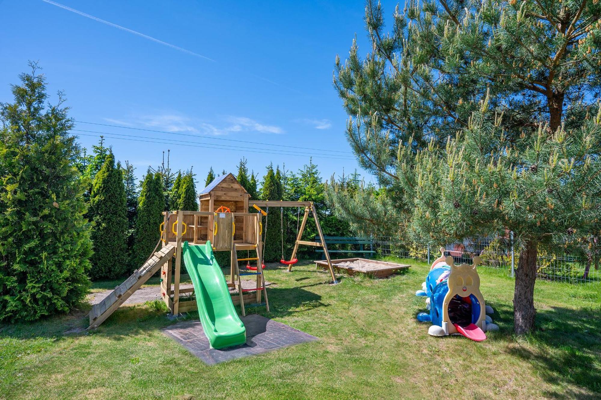 Apartamenty Teczowe Дарлово Екстер'єр фото